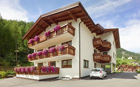 Appartement Gaestehaus Bergkristall